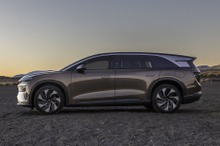 テスラと競合「ルシッド」、560馬力の高性能電動SUV『グラビティ ツーリング』発表…航続542km 画像