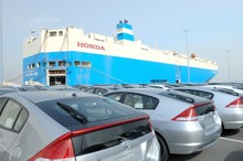 自動車輸出、18.5％減で3か月連続のマイナス…10月実績