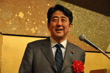 安倍首相「6年経って“脱皮”した」…2013年自動車工業団体賀詞交歓会