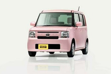 トヨタ、ピクシス スペース を一部改良…燃費向上など