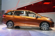 【ジャカルタモーターショー13】ホンダ、インドネシア仕様のモビリオを初公開［詳細画像］