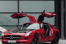 【ロサンゼルスモーターショー13】メルセデス SLS AMG にファイナルエディション…4年の歴史に幕