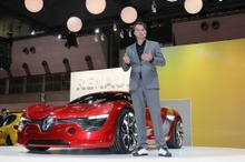 【東京モーターショー13】ルノー・ジャポン、コンセプトカーのデジールは“恋に落ちる”