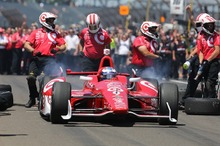 【INDYCAR 第5戦】チームワークがカギ！ ピットストップチャレンジで思わぬボーナス