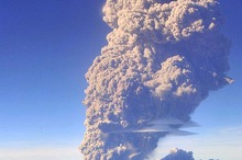 インドネシア噴火の影響で、豪ダーウィン空港が閉鎖に