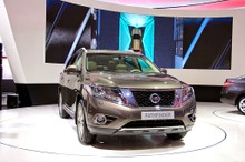 【モスクワモーターショー14】日産 パスファインダー、HVとガソリンをラインナップ［詳細画像］