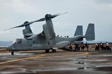防衛省、ティルトローター機「V-22オスプレイ」5機を調達へ…2015年度予算案