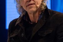 往年の「バンド・エイド」復活…エボラ救済チャリティに有名アーティストが集結