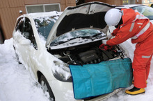 JAF、年末年始の車両トラブルに注意喚起…バッテリー上がりや雪道対策