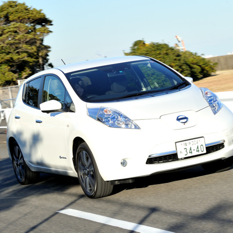 【日産 リーフ 試乗】EVのなかでもっとも自然な感覚、新型はより引き締まった乗り味に…片岡英明 画像