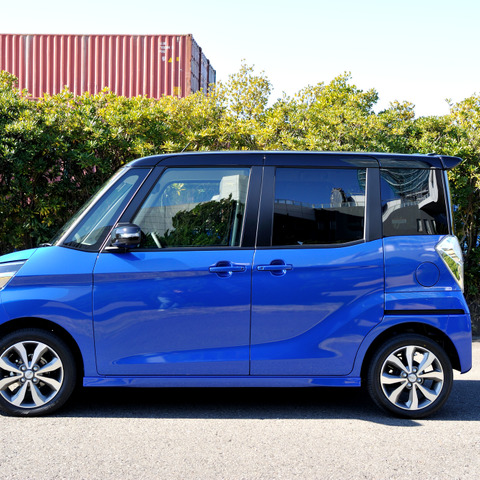 【日産 デイズ ルークス 試乗】広い室内、案外不安なく走れてしまう…斎藤聡 画像