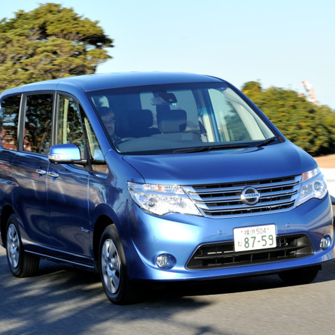 【日産 セレナ 試乗】実はかなり「走りにまじめ」なクルマ…斎藤聡 画像