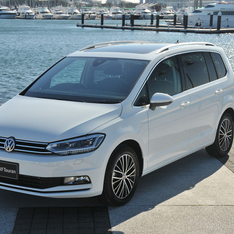 【VW ゴルフトゥーラン 試乗】走りへのこだわりにドイツらしさを感じる…諸星陽一 画像