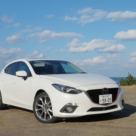 【マツダ アクセラ 3200km試乗 前編】カラット数は大きいがまだ磨きかけの宝石のよう…井元康一郎 画像