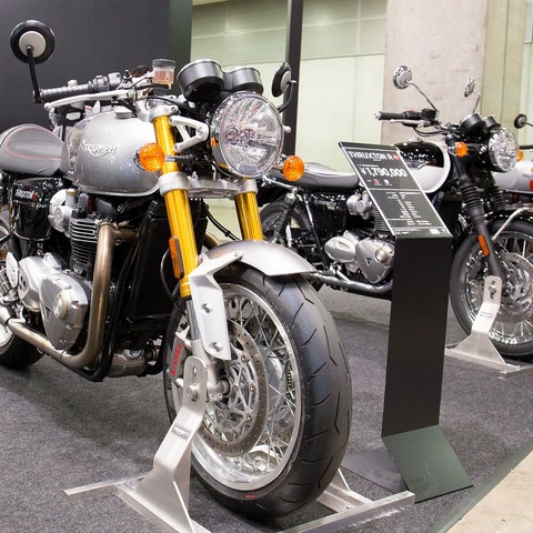 【東京モーターサイクルショー16 動画】話題の ボンネビル シリーズに、3気筒勢「エクスプローラー」「スピード」新型投入 画像