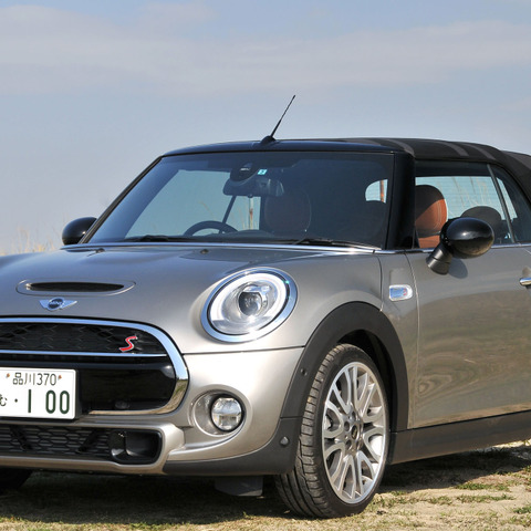 【MINI クーパーS コンバーチブル 試乗】オープンカーでもMINIらしいハンドリング…諸星陽一 画像