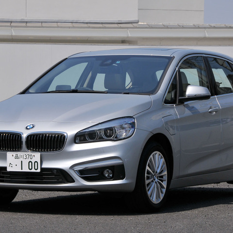 【BMW 225xe アクティブツアラー 試乗】日本でうける要素満載だが、ライバルも多数…諸星陽一 画像