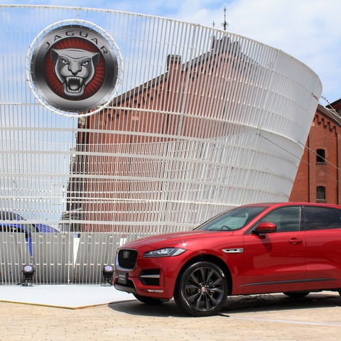 【ジャガー F-PACE】ジャガー初のSUVは「究極の実用的なスポーツカー」 画像