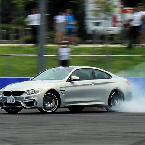 【BMW GROUP TOKYO BAY】ドライビングエリアでは限界性能体験も 画像
