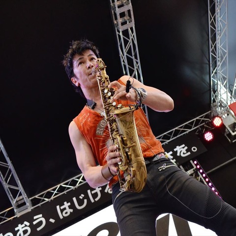 【鈴鹿8耐】武田真治さん、初の鈴鹿8耐で熱狂ステージ 画像