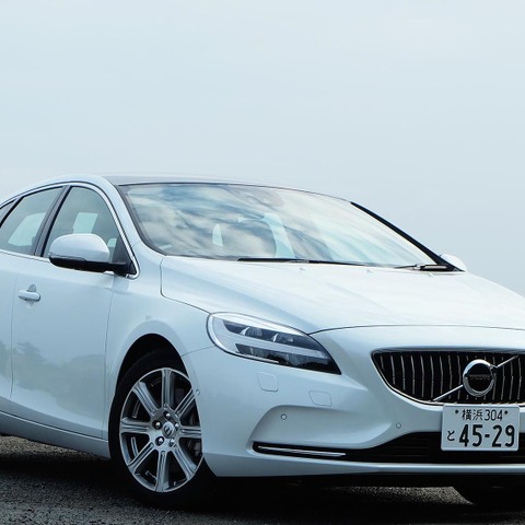 【ボルボ V40 試乗】いかにもプレミアム、スポーツハッチから快適性重視の走りへ…井元康一郎 画像