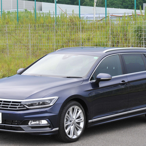 【VW パサート Rライン 試乗】2Lエンジン搭載で走りの高級感アップ…諸星陽一 画像