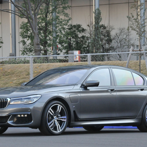 【BMW 740e iパフォーマンス Mスポーツ】フラッグシップに追加されたプラグインハイブリッド［写真蔵］ 画像