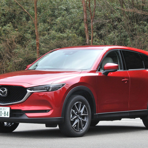 【マツダ CX-5 新型】先代から始まった「魂動デザイン」を受け継ぐ［写真蔵］ 画像