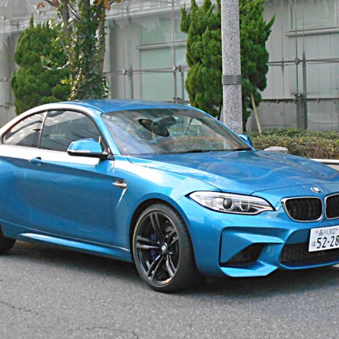 【BMW M2クーペ 試乗】シフトダウンの音を聞くだけで、心が洗われる…岩貞るみこ 画像