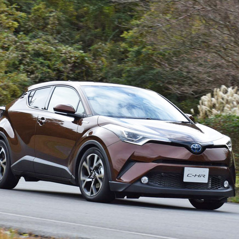 【トヨタ C-HR 試乗】デザインはいいけれど、使い勝手はどうなのよ?…岩貞るみこ 画像