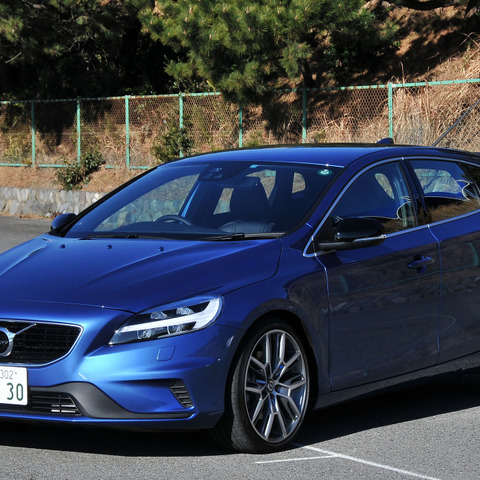 ボルボ V40 D4 Rデザイン ポールスターエディション…まさにチューンドディーゼル［写真蔵］ 画像