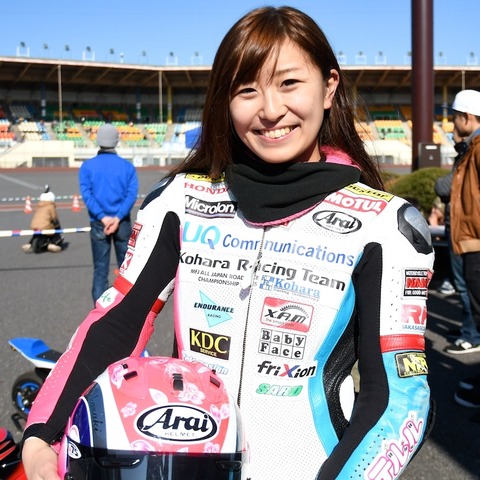 ロードレース界のマドンナ、岡崎静夏がポケバイで激走! 画像