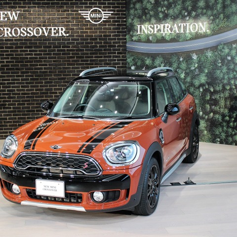 【MINI クロスオーバー 新型】上級セグメントに移行、その理由は? 画像