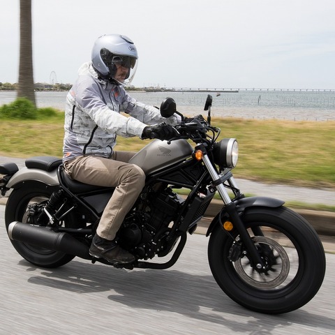 【ホンダ レブル250/500 動画試乗】軽快でスポーティな250、重厚な走りと鼓動が楽しい500…佐川健太郎 画像