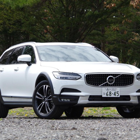 【ボルボ V90クロスカントリー 試乗】このバランス加減は、まさにクロスオーバー…岩貞るみこ 画像