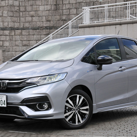 【ホンダ フィットハイブリッド 試乗】「S」と「L」同じハイブリッドでこうも違うのか…諸星陽一 画像