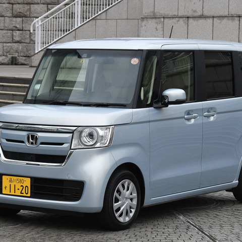 【ホンダ N-BOX 試乗】普段使いのベストマッチングはNAエンジン+助手席スーパースライド…諸星陽一 画像