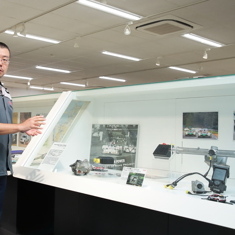 【インタビュー】世界のトップカテゴリーで採用、KYB レース用電動パワステの今とこれから 画像