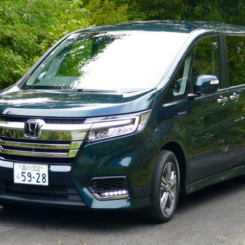 【ホンダ ステップワゴン スパーダ 試乗】お待ちかねのハイブリッド、ご期待以上ですよ!…島崎七生人 画像