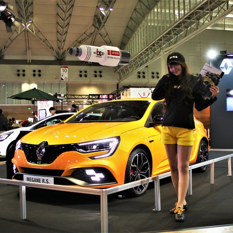 ルノーメガーヌR.Sを中心にスポーツモデル4台を展示…東京オートサロン2018 画像