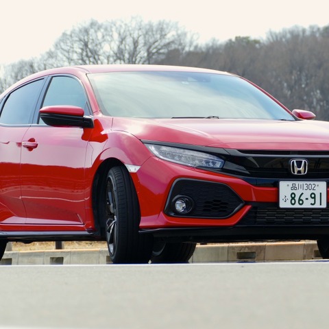 【ホンダ シビックハッチバック 試乗】上出来なCセグカー(ただし前後デザインを除く)…島崎七生人 画像