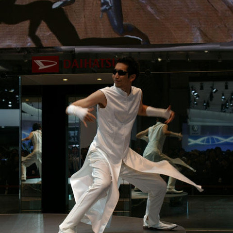 【東京モーターショー07】ダンス! ダンス! ダンス! ダイハツ 画像