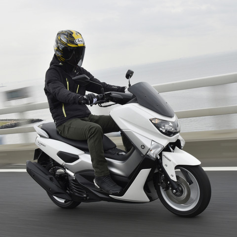 【ヤマハ NMAX 試乗】都会派にはもう250スクーターは要らない…青木タカオ 画像