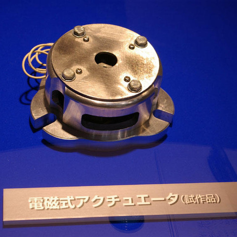 【東京モーターショー07】東洋ゴムの静粛性向上技術 画像