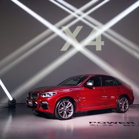 BMW X4 新型はX3と差別化、ファッション性とスポーツ性を向上…商品担当［インタビュー］ 画像