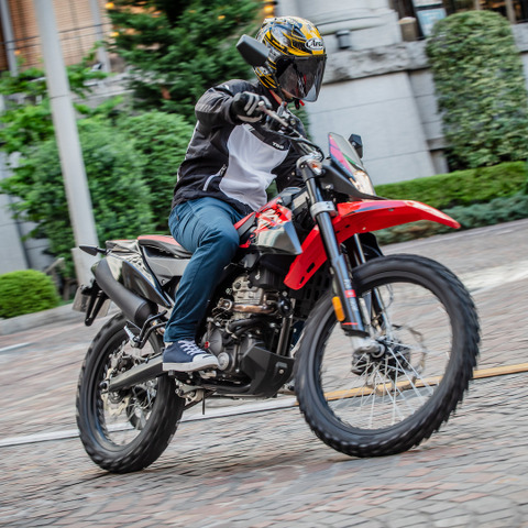 【アプリリア RX125 試乗】「これがいい!」今や貴重な“原2”フルサイズトレール…青木タカオ 画像