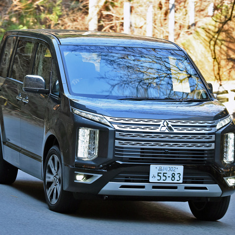 【三菱 デリカD:5 新型試乗】進化の度合いはフルモデルチェンジ並みだ…渡辺陽一郎 画像