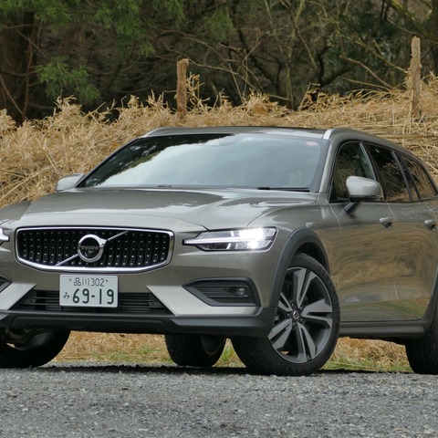 【ボルボ V60クロスカントリー 新型試乗】通年で使いこなせる実力の持ち主…島崎七生人 画像