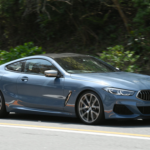 【BMW 8シリーズクーペ 新型試乗】ワインディングでも抜群の安定性と高級感を感じさせる…九島辰也 画像