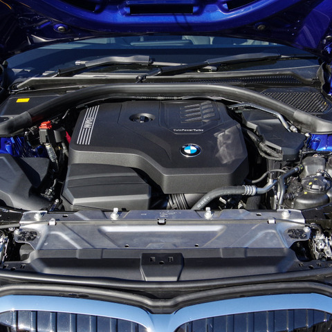 【BMW 3シリーズ 新型試乗】自然吸気エンジンのような素直な運転感覚…御堀直嗣 画像
